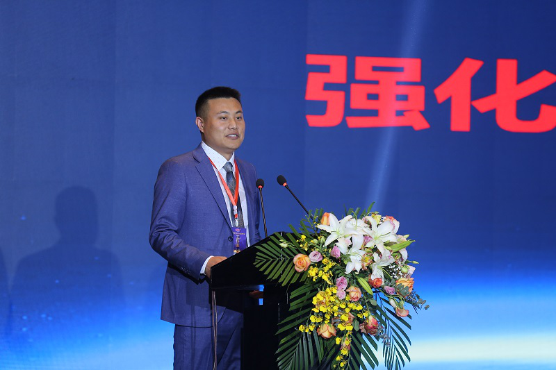 热烈祝贺八方实业五年战略发布会圆满成功！(图6)